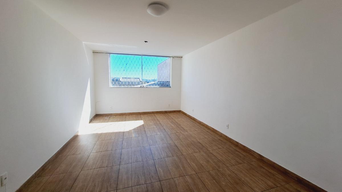 Casa, Nova Floresta, 3 Quartos, 0 Vaga, 1 Suíte