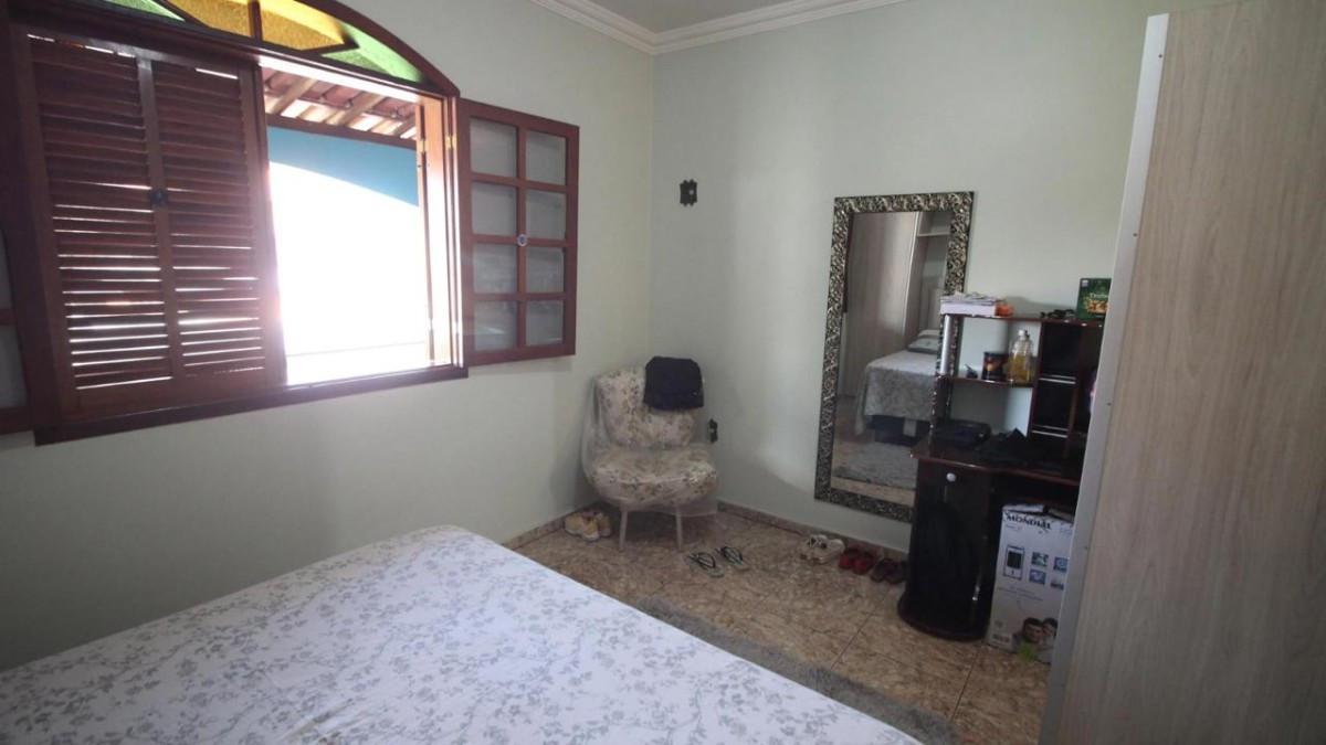 Casa, Tirol (barreiro), 4 Quartos, 4 Vagas, 1 Suíte