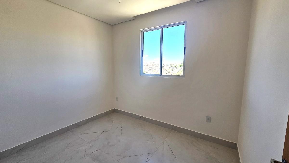 Cobertura, Miramar (barreiro), 3 Quartos, 2 Vagas, 1 Suíte