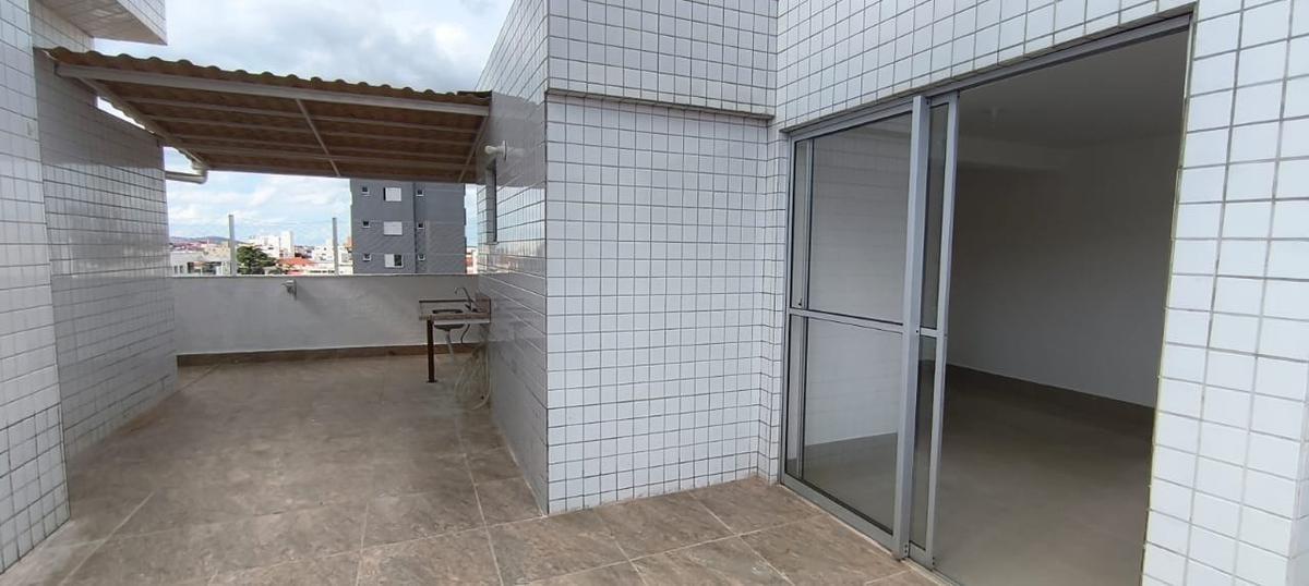 Cobertura, Santa Rosa, 4 Quartos, 2 Vagas, 2 Suítes