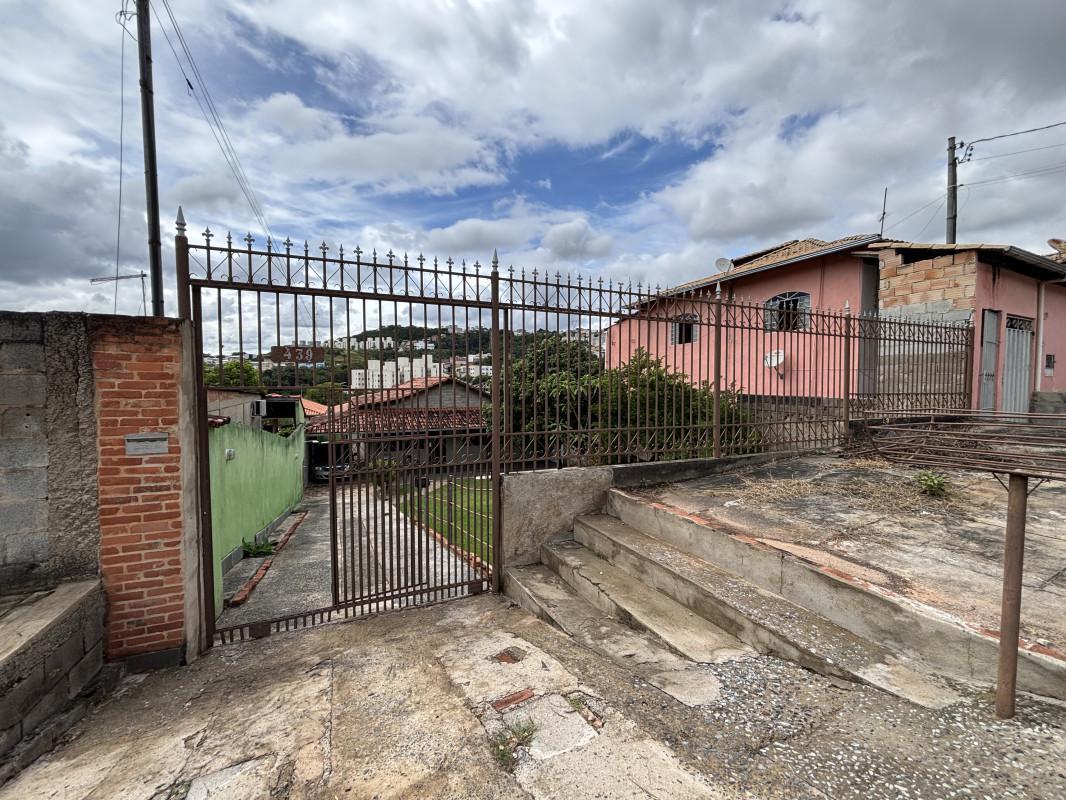 Casa, Duquesa I (são Benedito), 4 Quartos, 3 Vagas