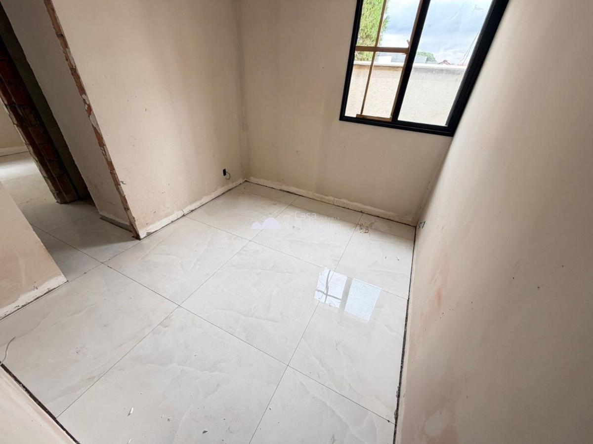 Casa, Planalto, 4 Quartos, 4 Vagas, 1 Suíte