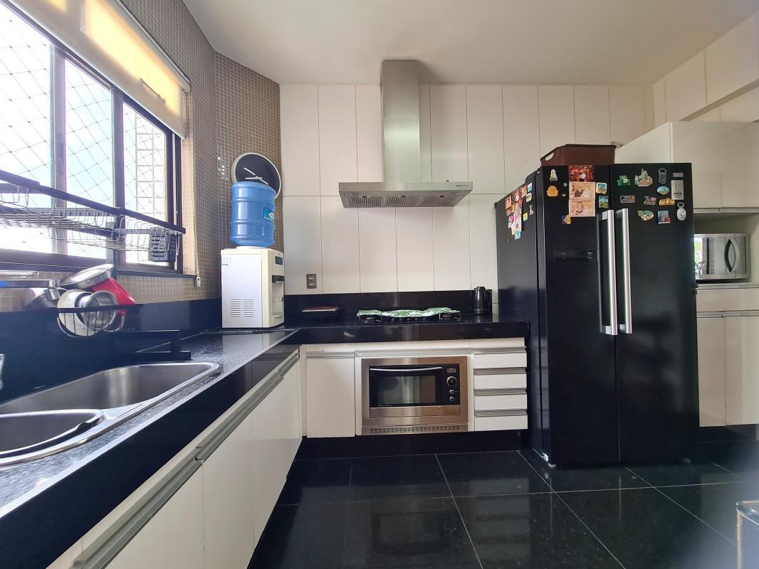 Cobertura, Ouro Preto, 5 Quartos, 4 Vagas, 3 Suítes