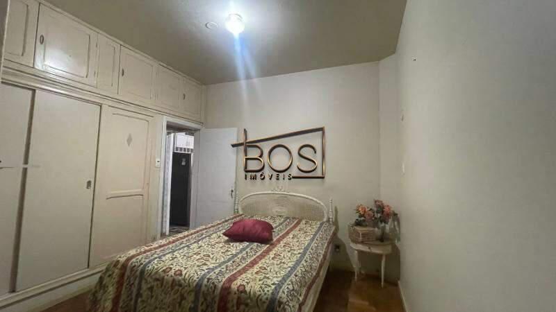 Apartamento, Centro, 4 Quartos, 0 Vaga, 1 Suíte