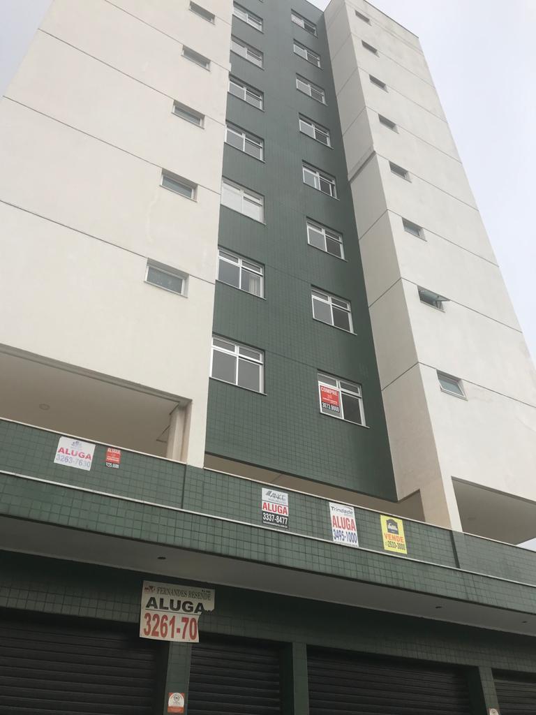 Apartamento, Carlos Prates, 2 Quartos, 1 Vaga