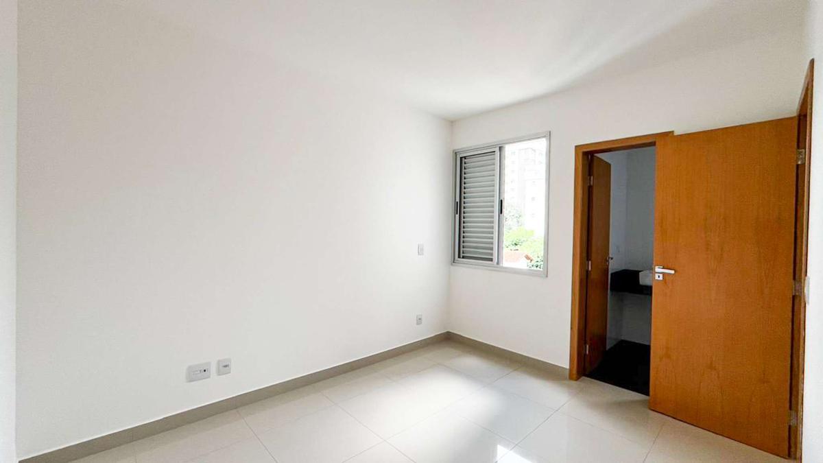 Cobertura, Vila Paris, 2 Quartos, 3 Vagas, 2 Suítes