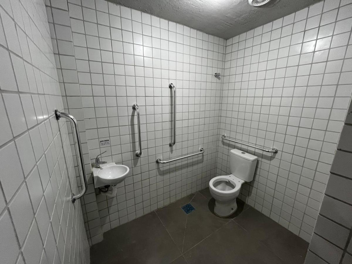 Andar, Funcionários, 0 Quarto, 8 Vagas