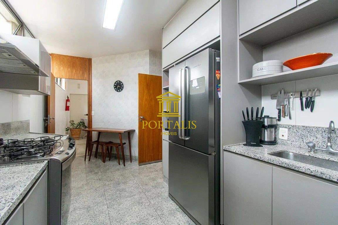 Apartamento, Serra, 4 Quartos, 3 Vagas, 2 Suítes