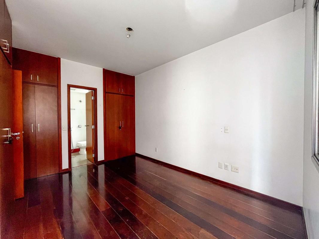 Apartamento, Santo Agostinho, 4 Quartos, 2 Vagas, 1 Suíte