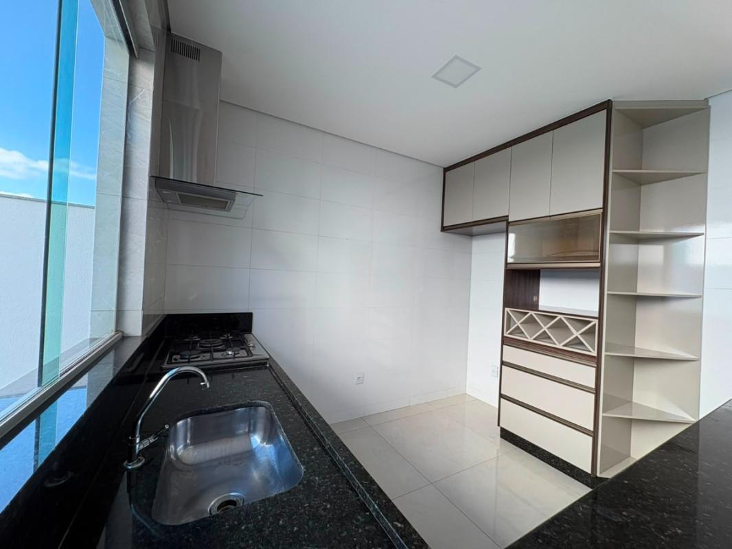 Casa, Masterville, 3 Quartos, 4 Vagas, 1 Suíte