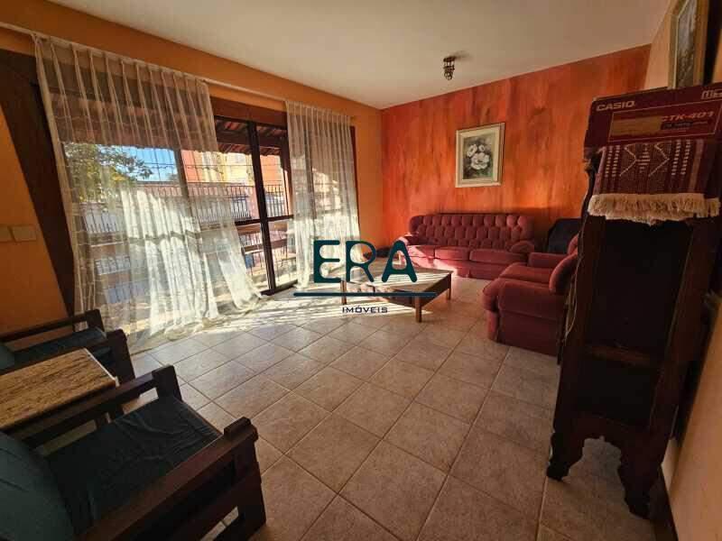 Casa, Nova Suíssa, 3 Quartos, 4 Vagas, 1 Suíte