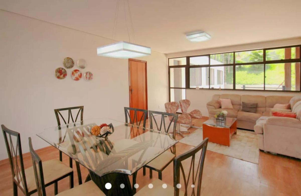 Casa, Santa Cruz, 3 Quartos, 4 Vagas, 1 Suíte