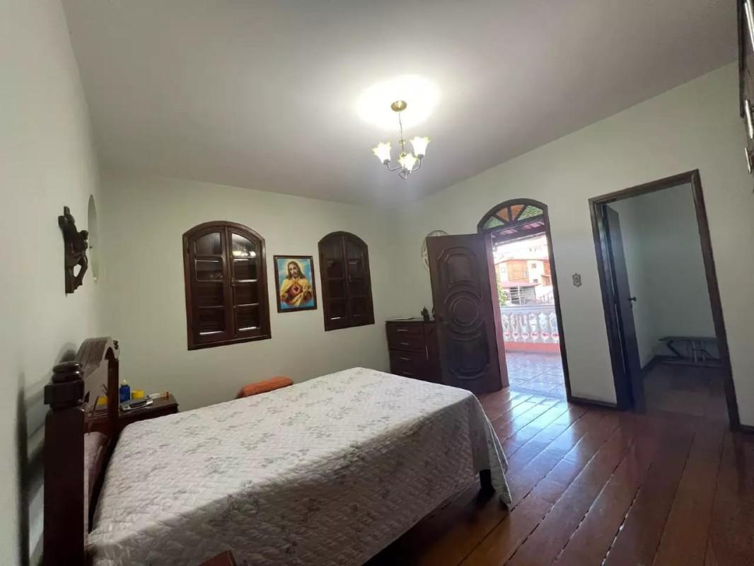 Casa, Barreiro, 5 Quartos, 4 Vagas, 1 Suíte