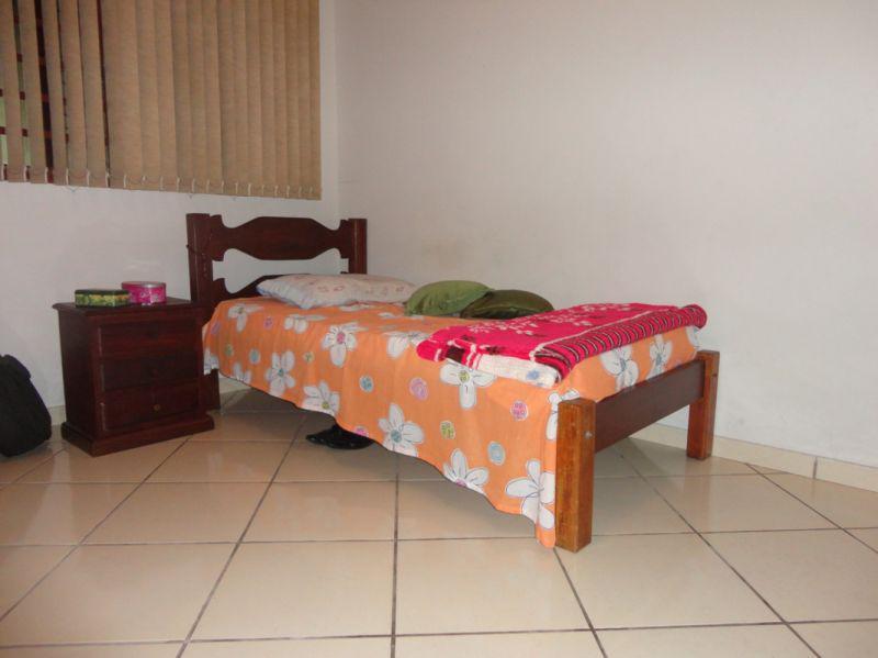 Casa, Vila Pérola, 4 Quartos, 10 Vagas, 1 Suíte