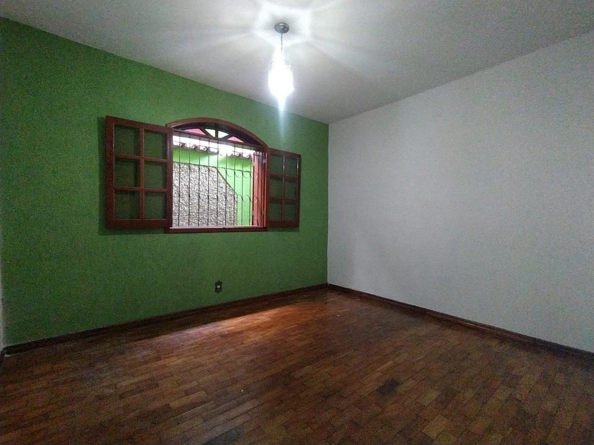 Casa, Providência, 3 Quartos, 2 Vagas, 1 Suíte