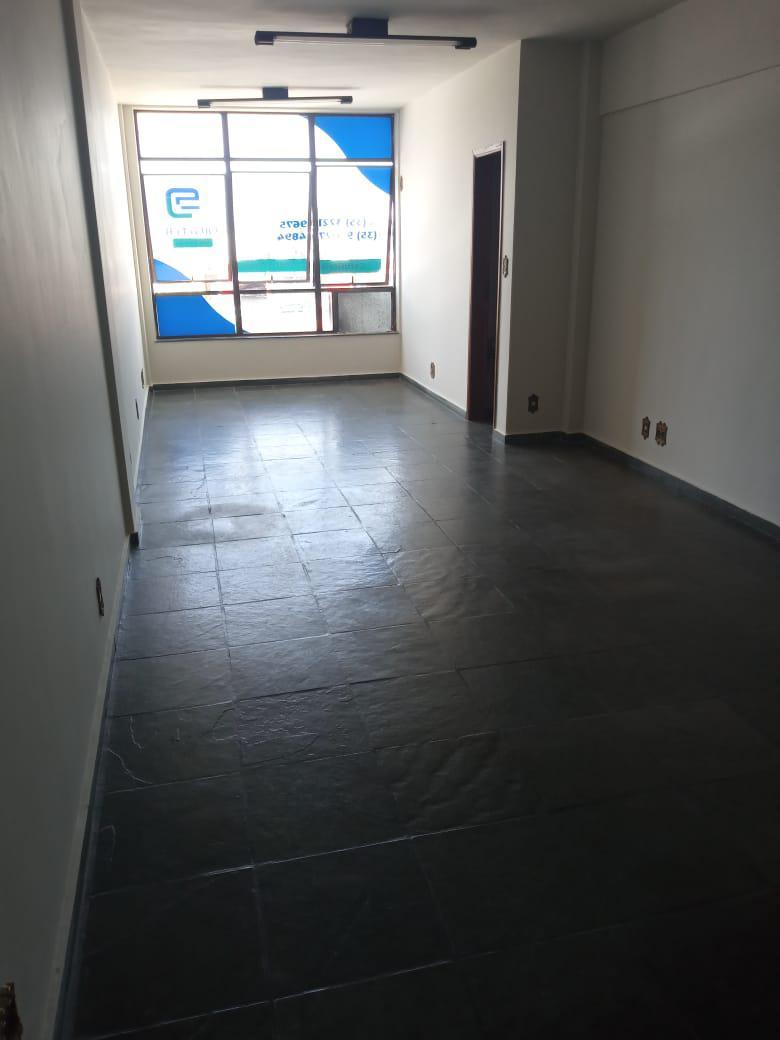 Sala, Centro, 0 Quarto, 0 Vaga