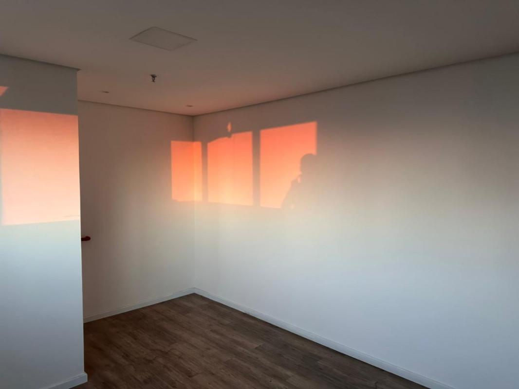 Sala, Vila da Serra, 0 Quarto, 1 Vaga