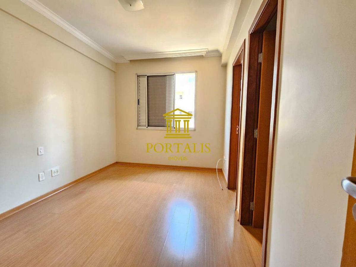 Apartamento, Santa Teresa, 4 Quartos, 4 Vagas, 2 Suítes