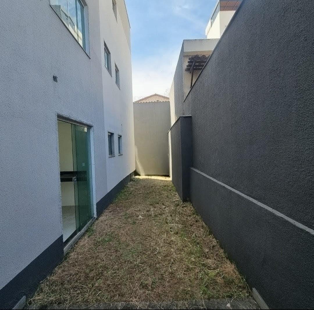 Apartamento, Santa Mônica, 3 Quartos, 2 Vagas, 1 Suíte