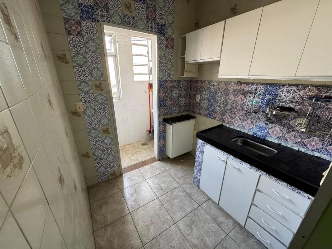 Apartamento, Sagrada Família, 2 Quartos, 1 Vaga