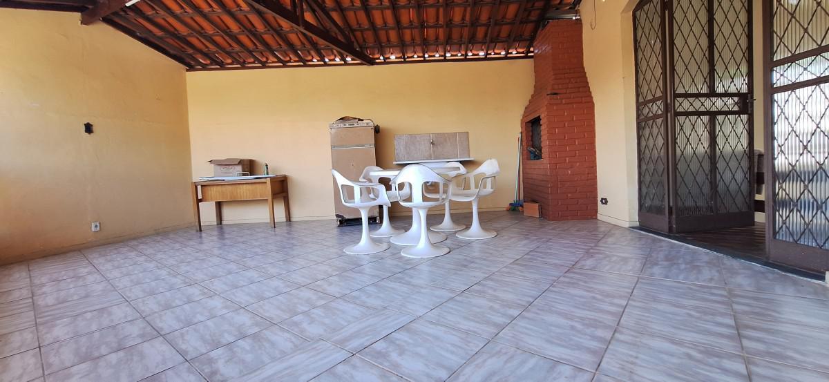 Casa, Floresta, 4 Quartos, 3 Vagas, 1 Suíte