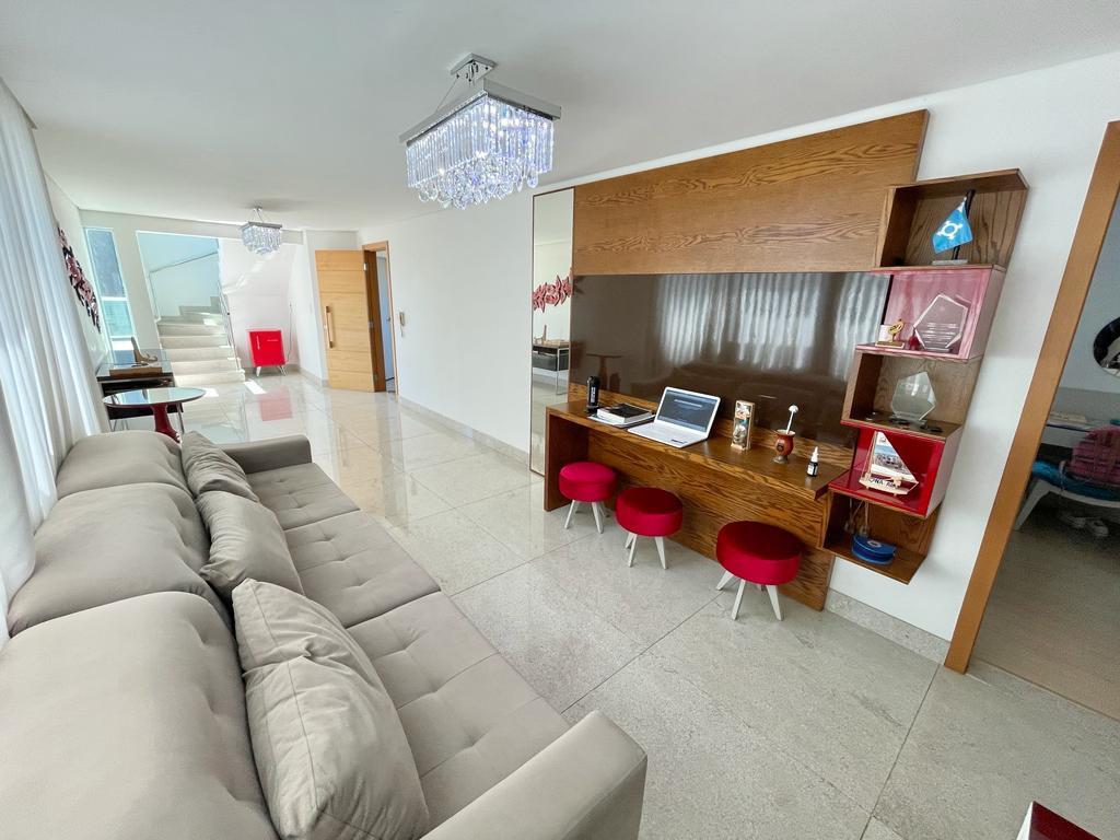Cobertura, São José, 4 Quartos, 4 Vagas, 2 Suítes