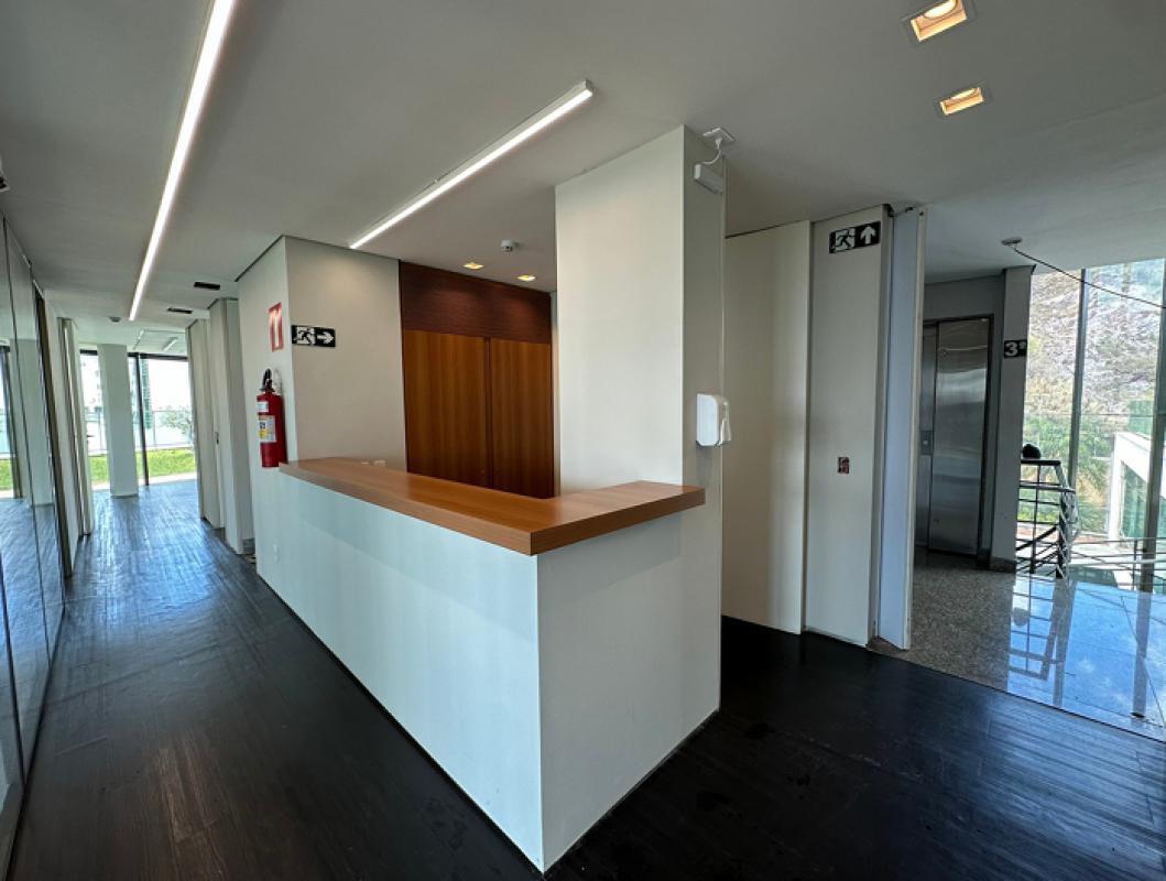 Sala, Santa Lúcia, 8 Quartos, 5 Vagas