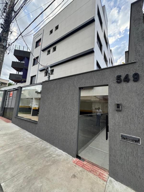 Apartamento, Sagrada Família, 3 Quartos, 2 Vagas, 1 Suíte