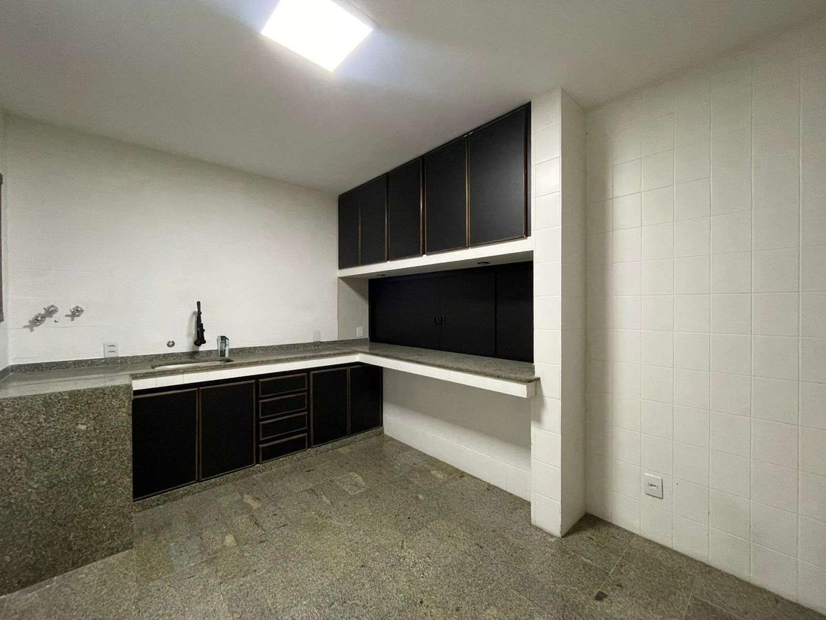 Casa, Ouro Preto, 3 Quartos, 4 Vagas, 1 Suíte