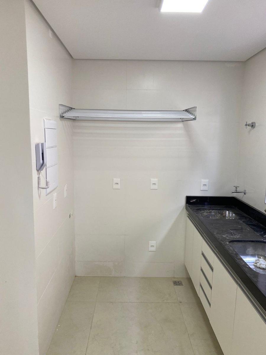 Apartamento, Sagrada Família, 1 Quarto, 2 Vagas