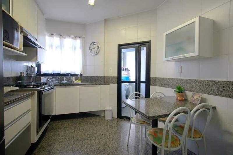 Apartamento, Anchieta, 4 Quartos, 2 Vagas, 1 Suíte