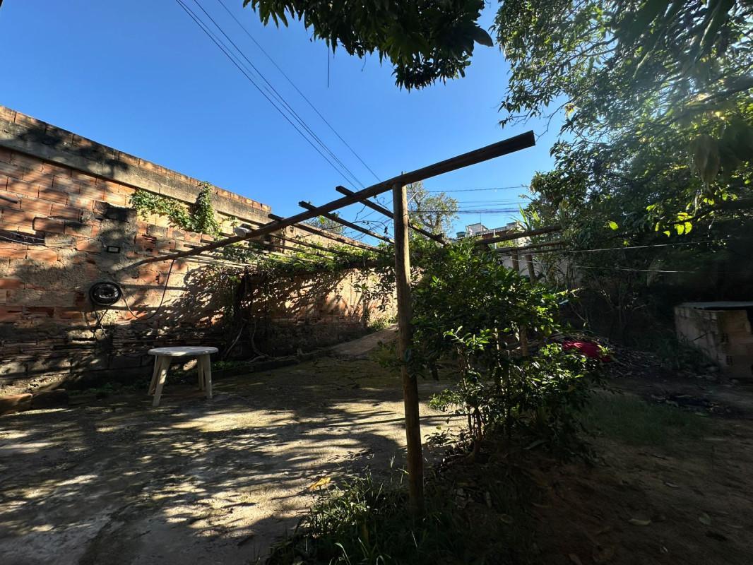 Lote, Dom Bosco, 0 Quarto, 0 Vaga