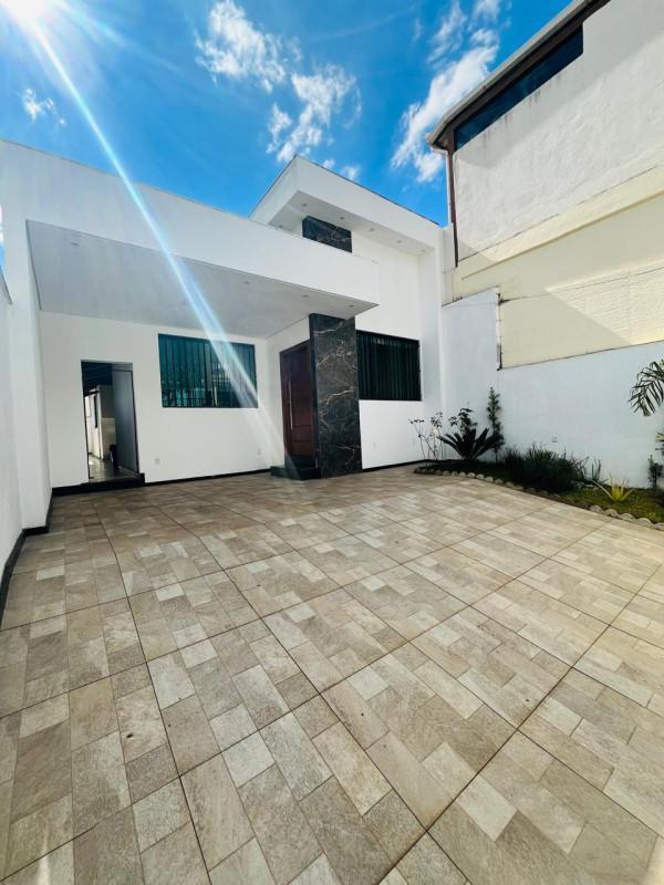 Casa, Masterville, 3 Quartos, 2 Vagas, 1 Suíte
