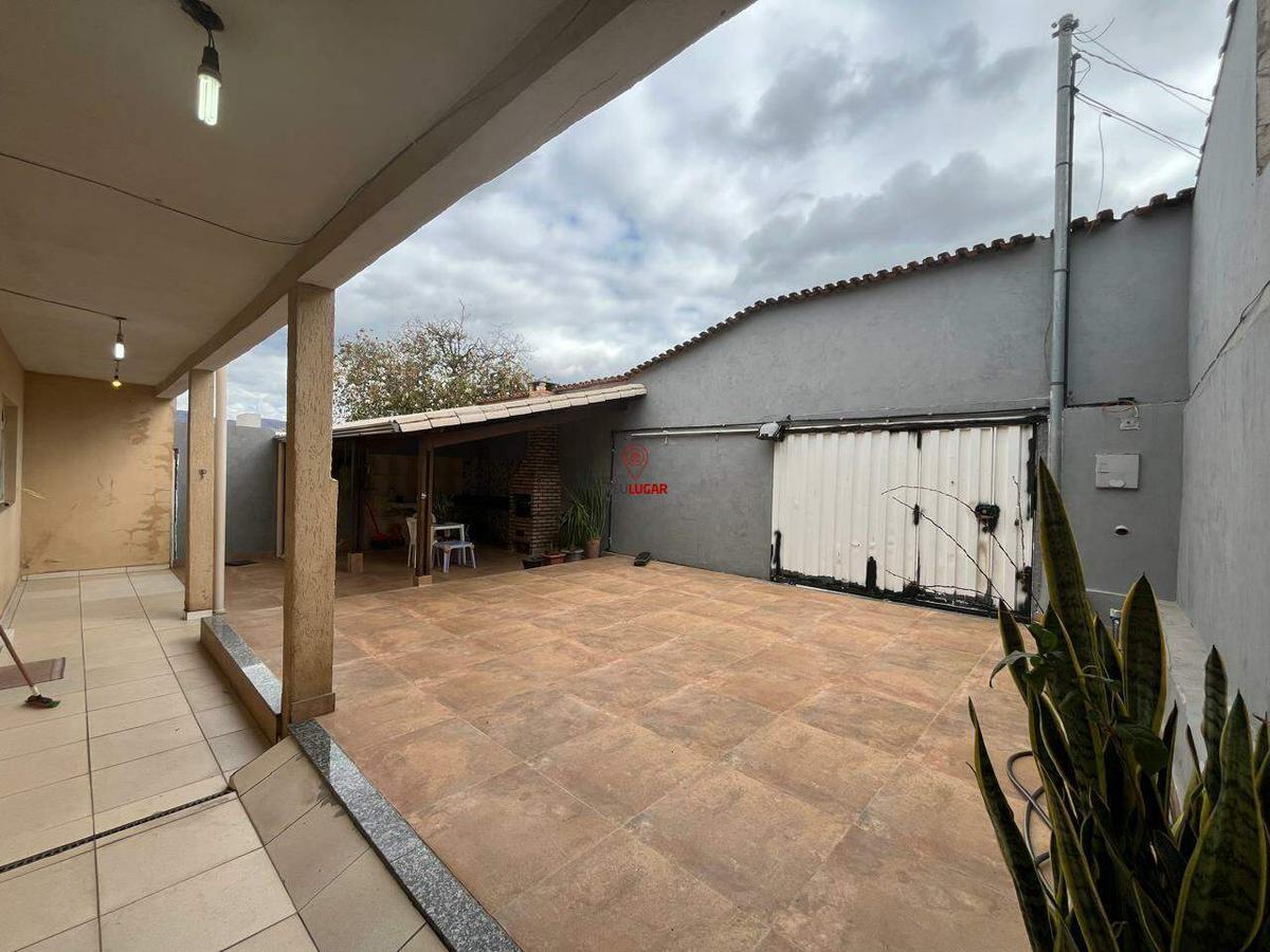 Casa, Santa Helena, 3 Quartos, 3 Vagas, 1 Suíte