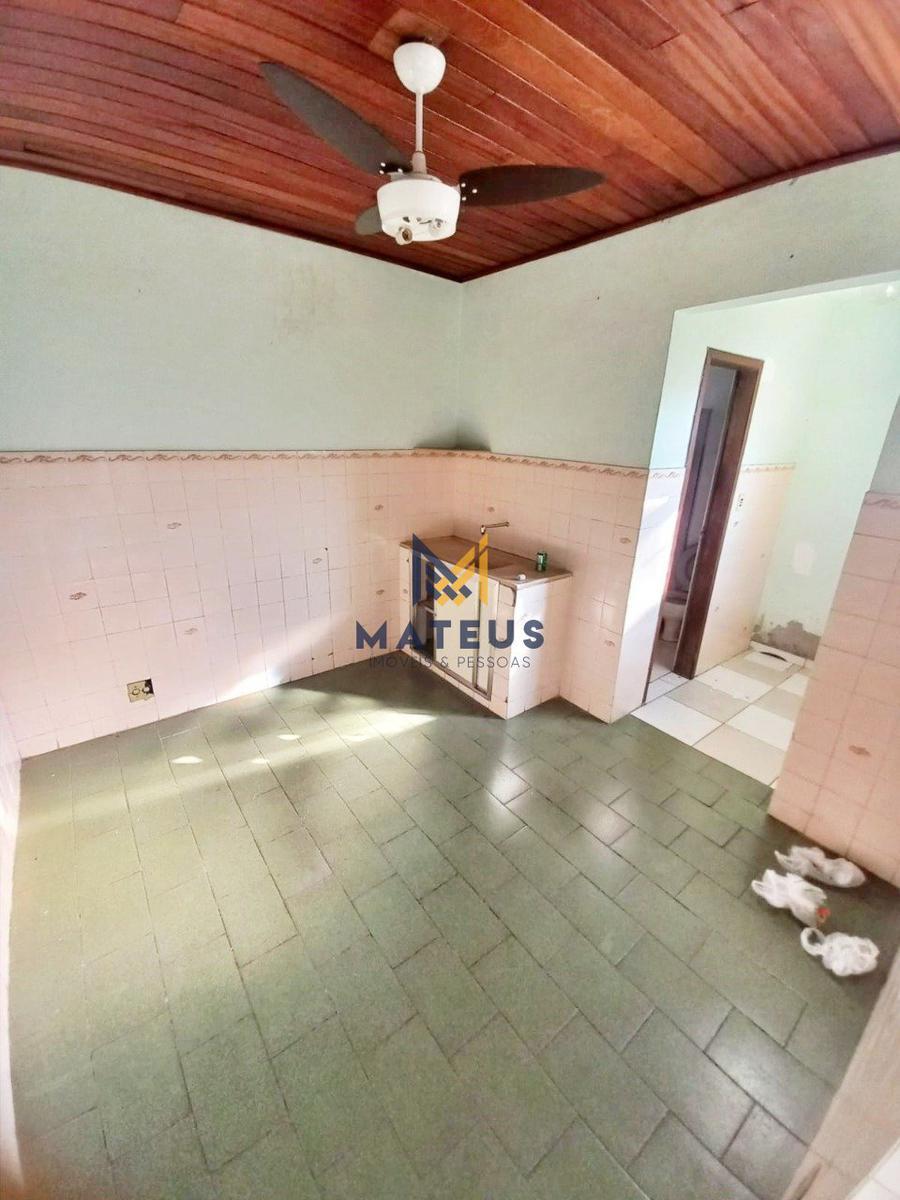 Casa, Caiçaras, 2 Quartos, 0 Vaga