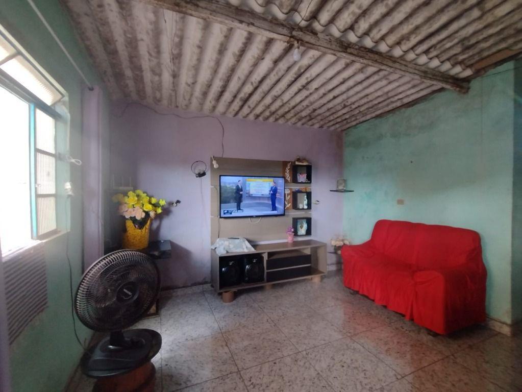 Casa, Mangabeiras, 2 Quartos, 4 Vagas