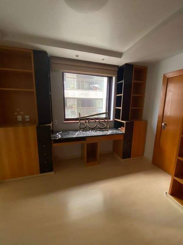 Apartamento, Funcionários, 3 Quartos, 4 Vagas, 3 Suítes