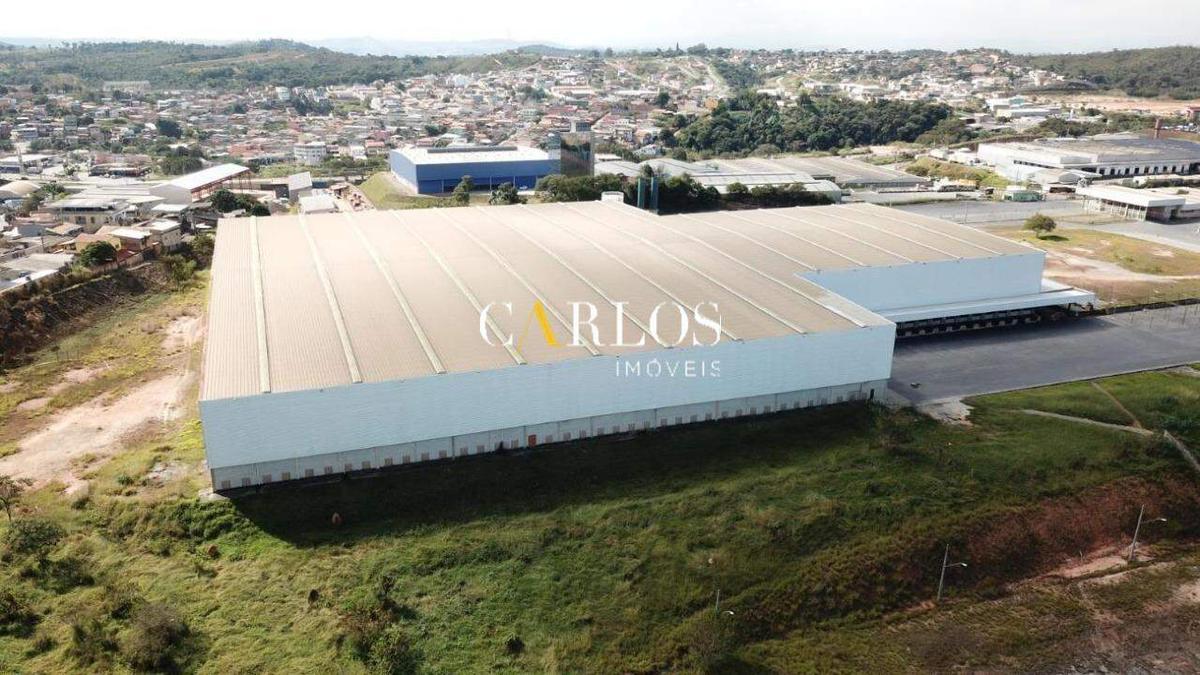 Galpão, Liberdade, 104 Vagas