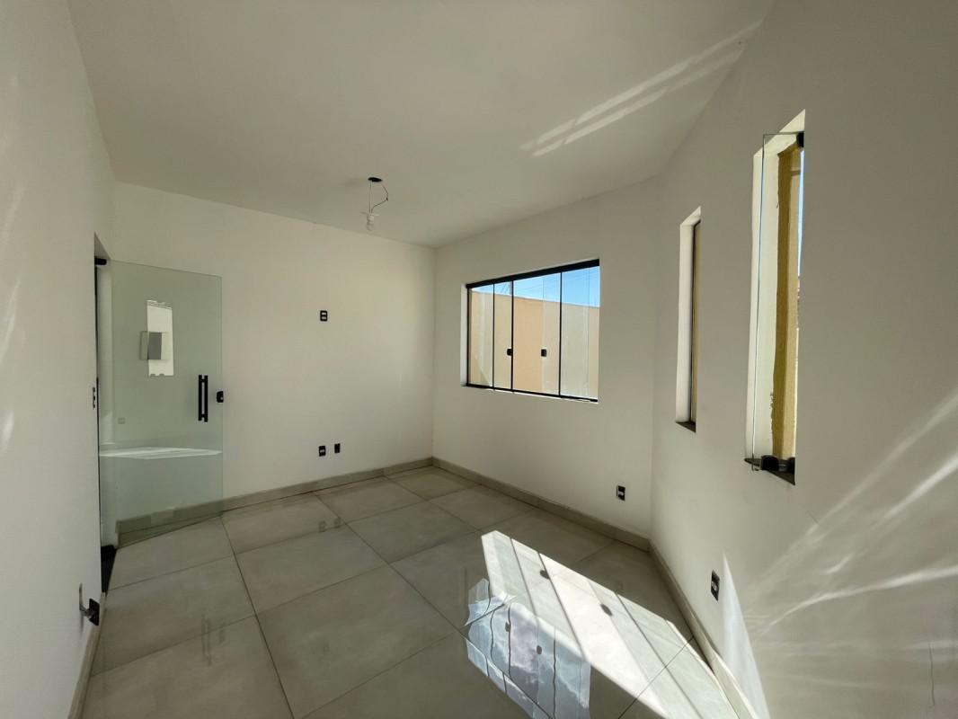 Casa, Serra Azul, 2 Quartos, 2 Vagas, 1 Suíte