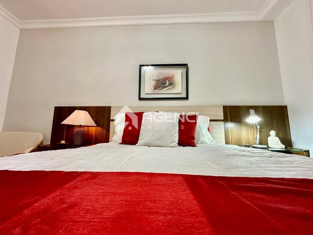 Casa, Cabral, 3 Quartos, 0 Vaga, 2 Suítes