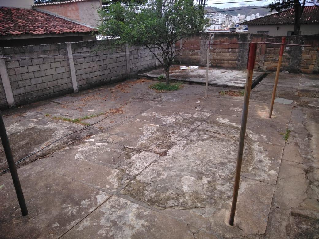 Casa, Santa Terezinha, 4 Quartos, 4 Vagas, 1 Suíte