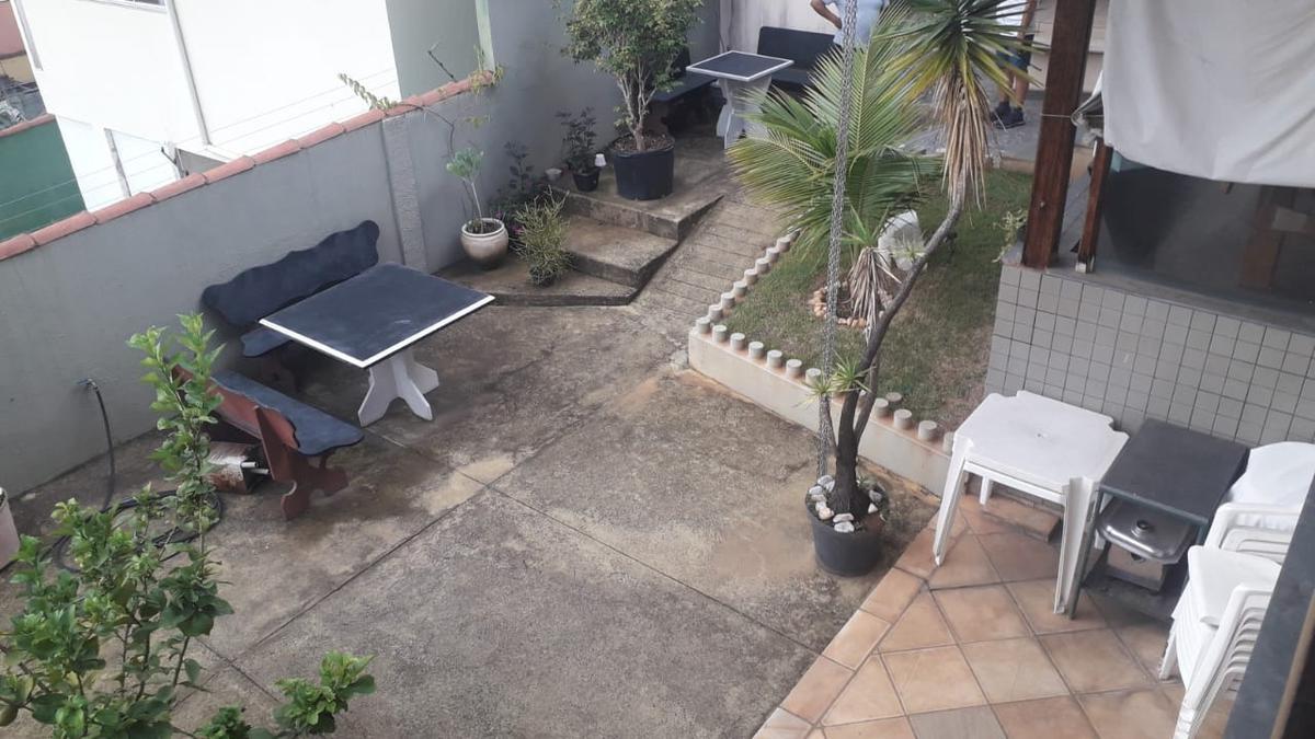 Casa, Nova Suíssa, 4 Quartos, 3 Vagas, 1 Suíte