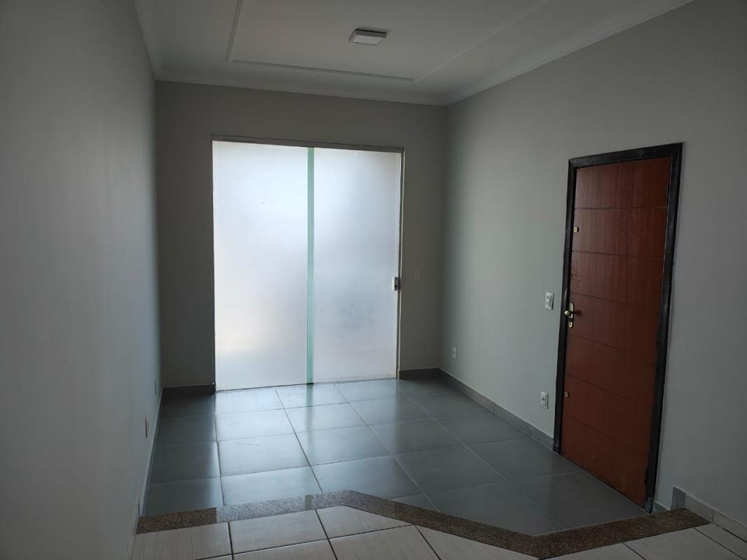 Casa, Santa Mônica, 3 Quartos, 2 Vagas, 1 Suíte