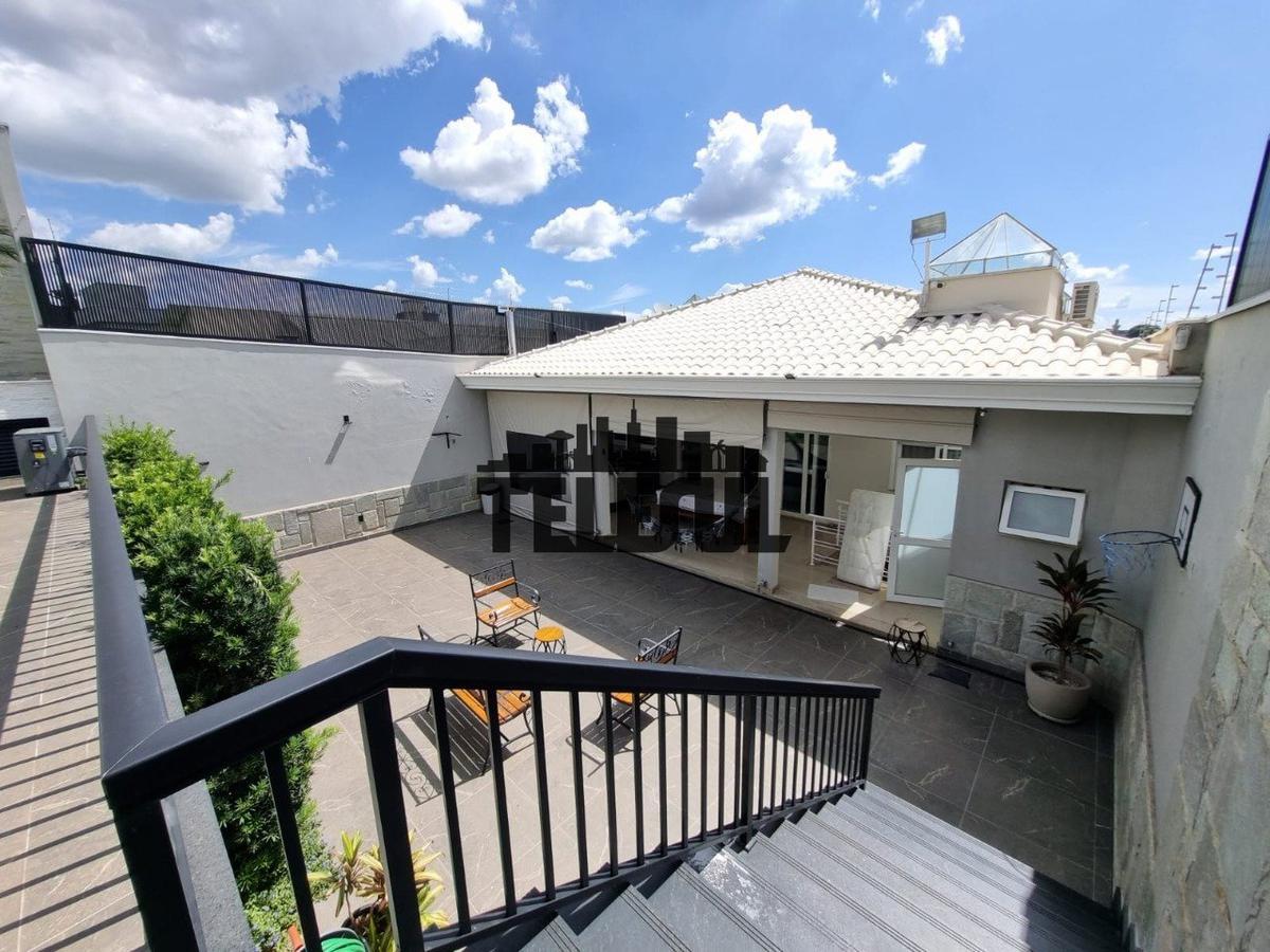 Casa, Jardim Europa, 3 Quartos, 6 Vagas, 2 Suítes