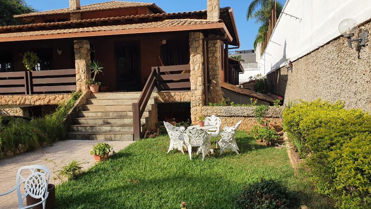 Casa, São Luiz (pampulha), 6 Quartos, 10 Vagas, 3 Suítes