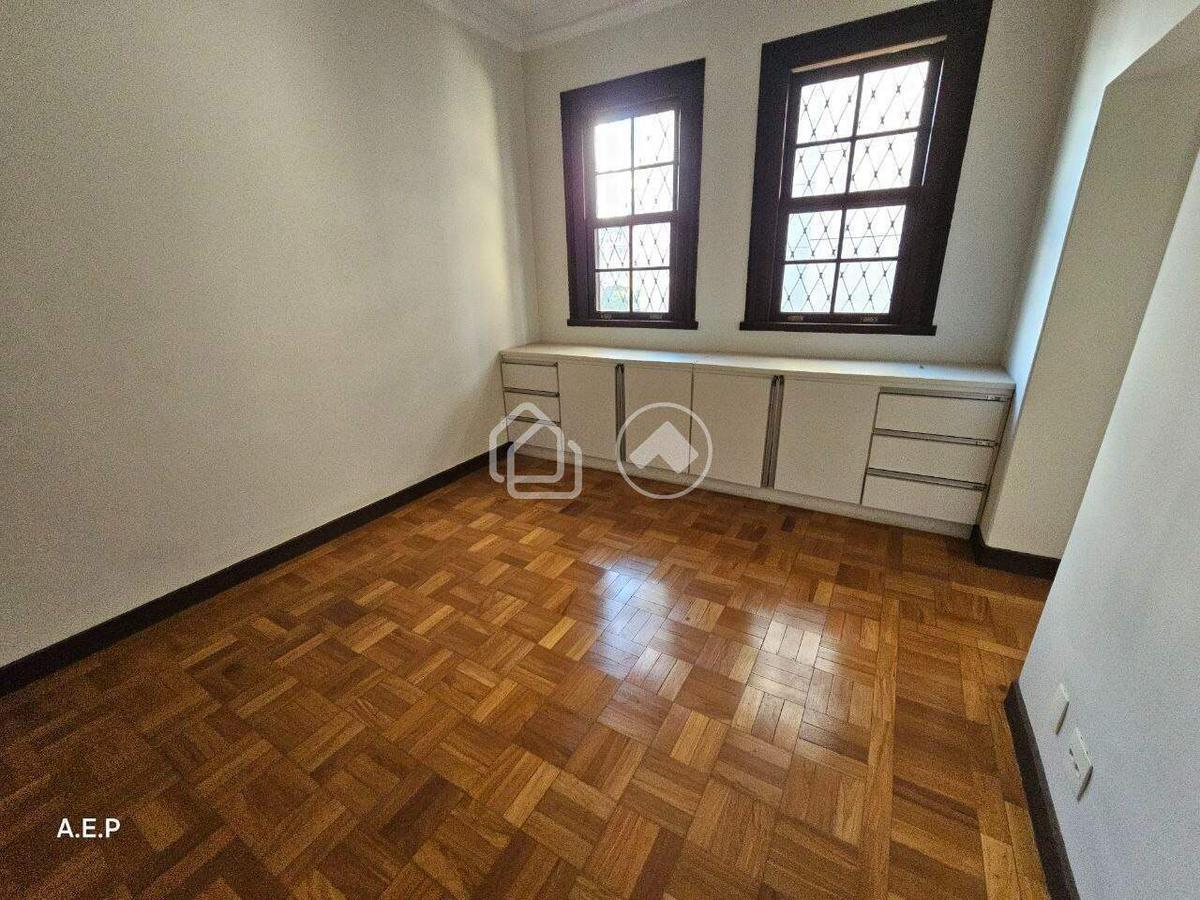 Casa, Santo Agostinho, 6 Quartos, 12 Vagas, 2 Suítes