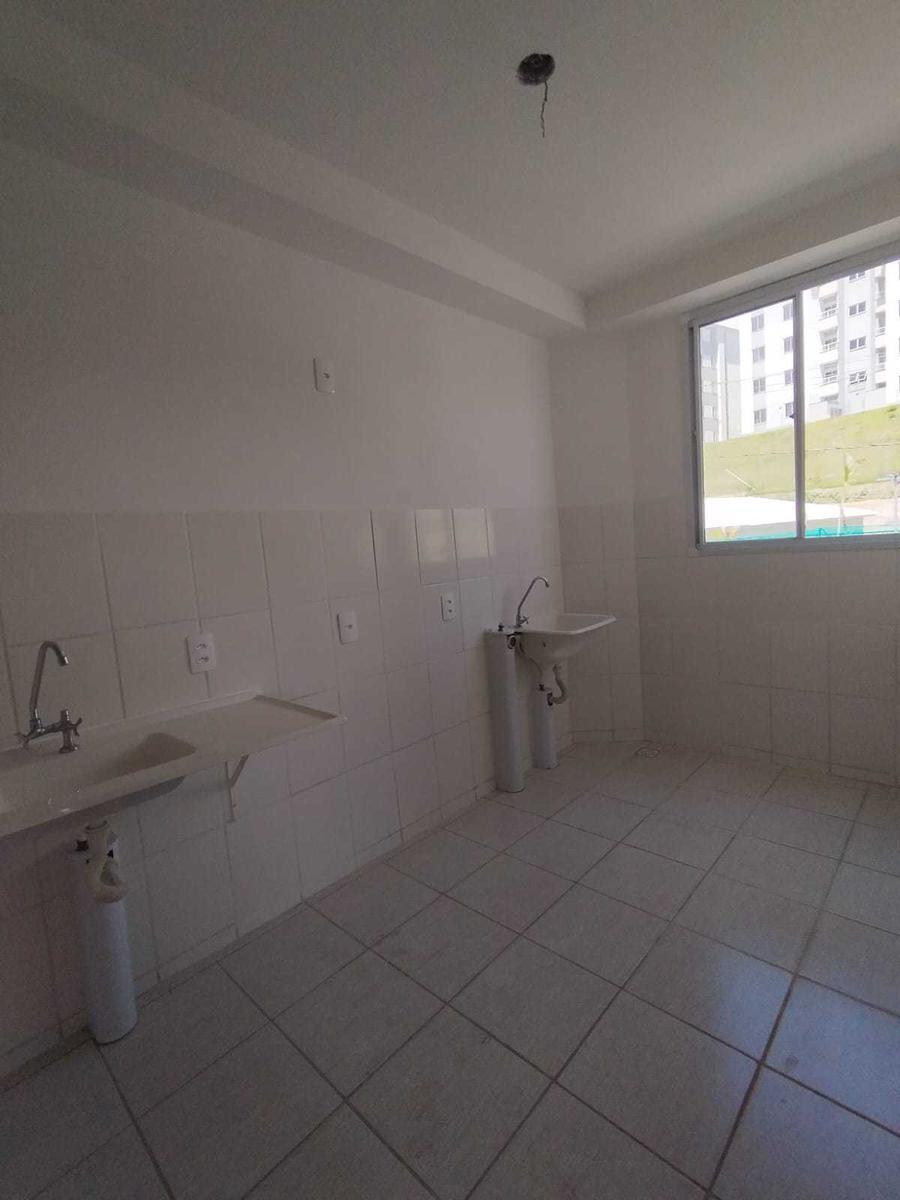 Apartamento, Jardim Vitória, 2 Quartos, 1 Vaga