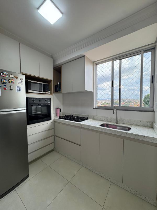 Apartamento, Serrano, 3 Quartos, 2 Vagas, 1 Suíte