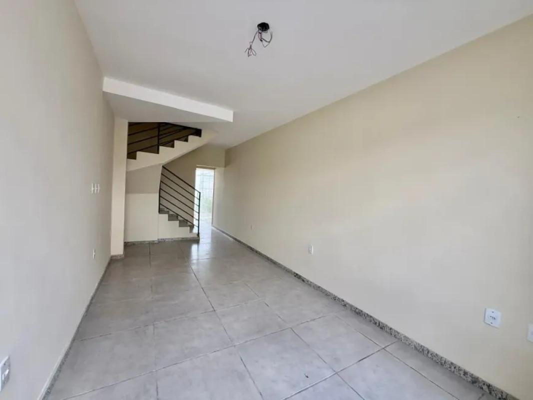 Casa, Jardim dos Comerciários, 2 Quartos, 2 Vagas