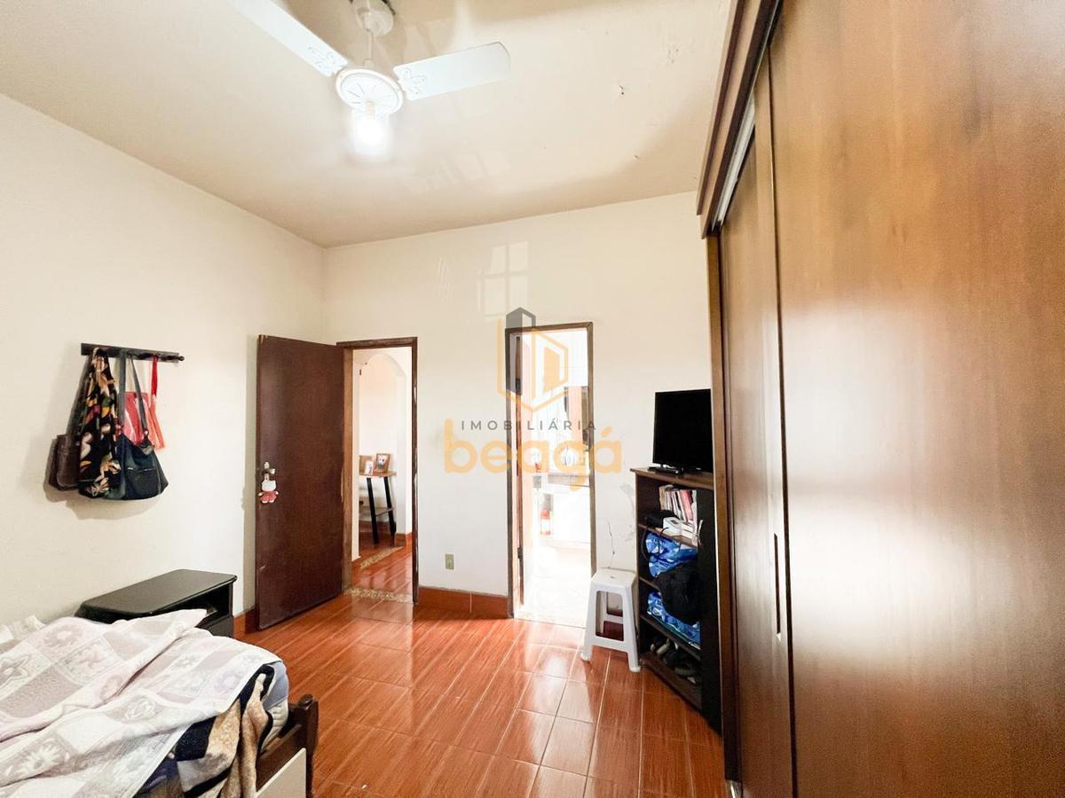 Casa, Pedra Azul, 3 Quartos, 3 Vagas, 1 Suíte